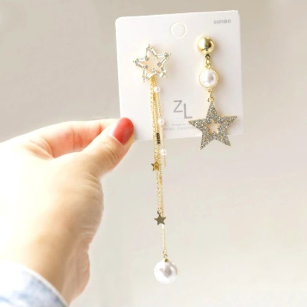 Pearl Rhinestone Star Dangle Earrings